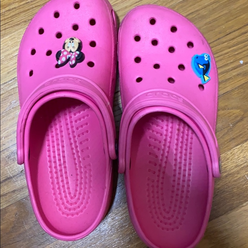 Women’s crocs